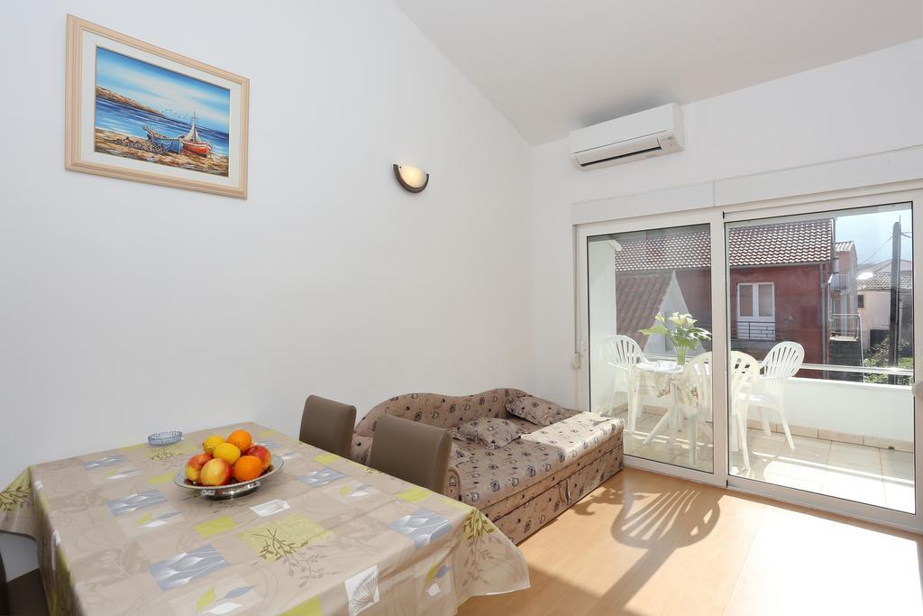 Apartments Olga Božava Εξωτερικό φωτογραφία